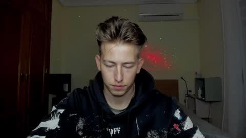 Oliver online show from 02-18-25, 09:53