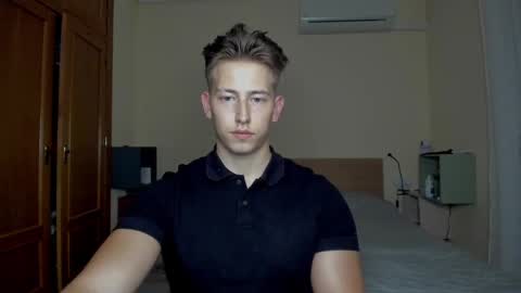 Oliver online show from 02-21-25, 10:15