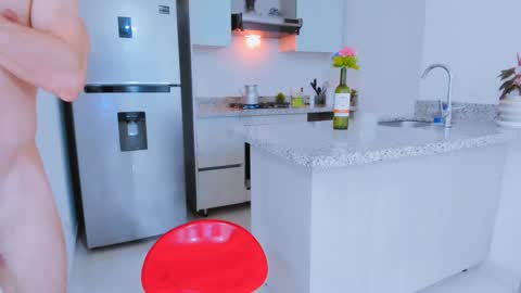 Snapshot of h0ney__p0t chatting on 03-12-25, 11:44 Margareth Stallion online show from 03-12-25, 11:44