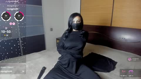 Linda online show from 12-14-24, 02:42