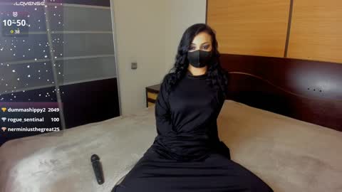 Linda online show from 12-20-24, 05:36