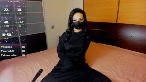 Linda online show from 12-31-24, 06:16