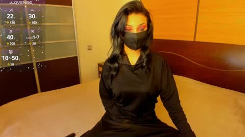 Linda online show from 01-15-25, 04:15