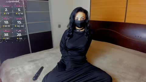 Linda online show from 02-16-25, 02:31