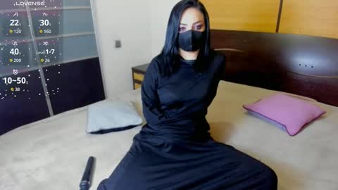 Linda online show from 10-01-25, 03:12