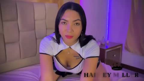 Snapshot of haiileymiller chatting on 02-13-25, 09:06 Kendal online show from 02-13-25, 09:06