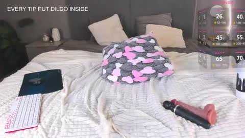 Snapshot of hailey2007 chatting on 03-16-26, 05:44 im Haley dont forget give my thumbs up online show from 03-16-26, 05:44