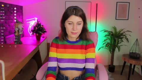 Hailey  Green online show from 01-14-25, 01:17