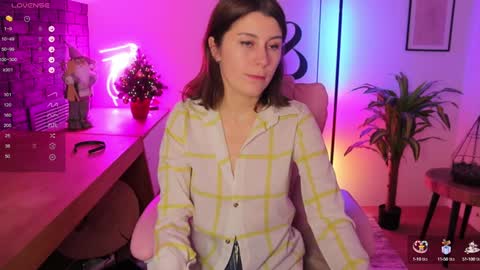 Hailey  Green online show from 01-20-25, 01:18