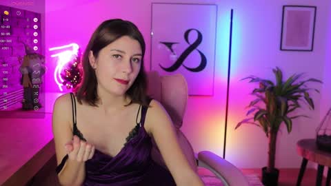 Hailey  Green online show from 01-20-25, 04:21