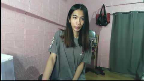 Snapshot of hailey_sweetcum77 chatting on 10-19-25, 01:39 hailey_sweetcum77 online show from 10-19-25, 01:39