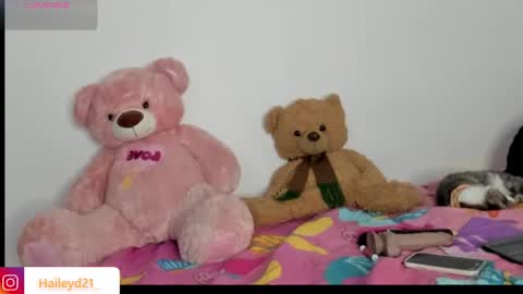 Hailey online show from 01-10-26, 11:31