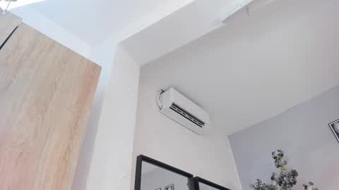 haileystonei online show from 11-05-25, 11:21