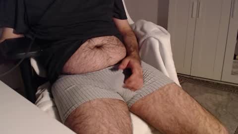 Snapshot of hairy_boy29 chatting on 10-19-25, 09:48 hairy_boy29 online show from 10-19-25, 09:48