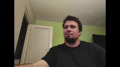 hairy_guy007 online show from 02-10-25, 09:58