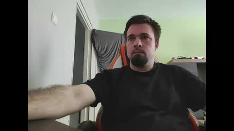 hairy_guy007 online show from 04-05-26, 12:57