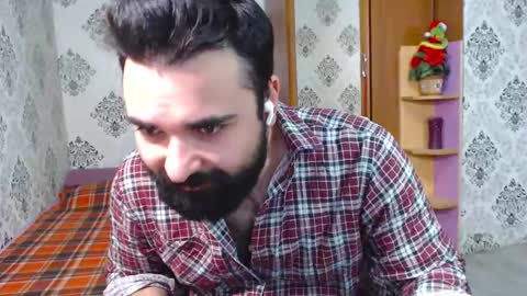 Hairy Tyler online show from 02-10-25, 08:09