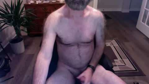 HairyArchTex online show from 12-22-25, 04:09