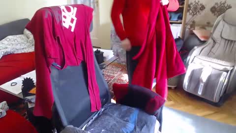 Puppy3 StockyDaddiesmusclebearsbeefybigmans online show from 02-10-25, 09:58