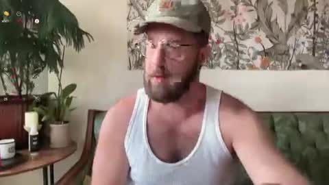 Harry Fit  Big Bro Dad Sir online show from 11-04-25, 04:28