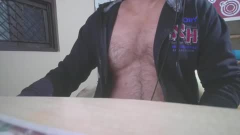 Hairyguy121 online show from 11-27-25, 06:10
