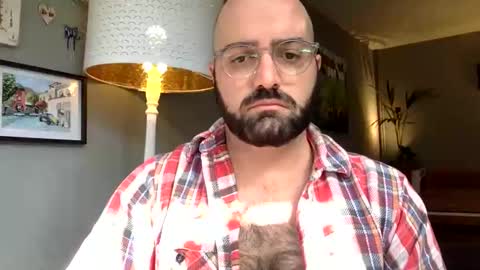 Snapshot of hairyleatherguy chatting on 09-25-25, 12:20 Hairy Guy online show from 09-25-25, 12:20