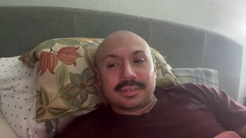 Snapshot of hairyman30000 chatting on 10-23-25, 02:22 hairyman30000 online show from 10-23-25, 02:22