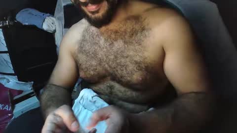 hairymann96 online show from 11-06-25, 07:04