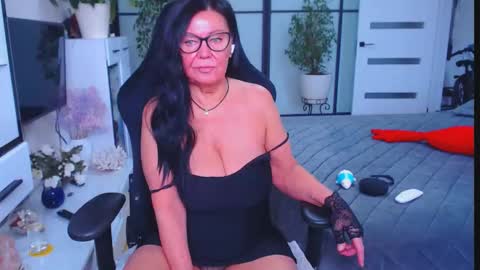 Snapshot of hairypussygranny chatting on 09-30-25, 09:58 Monika online show from 09-30-25, 09:58