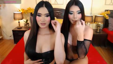 YOUR SIDECHIC HAILEY online show from 10-10-25, 08:13