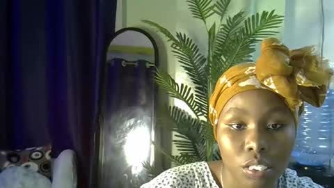 Snapshot of haizel_ebony chatting on 11-08-25, 08:40 haizel online show from 11-08-25, 08:40