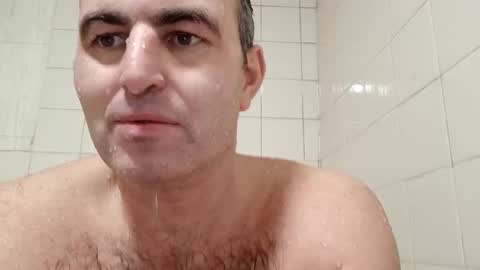 Snapshot of hakfin666 chatting on 12-01-25, 06:18 hakfin666 online show from 12-01-25, 06:18