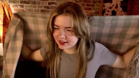 HaleySun online show from 10-25-25, 09:28