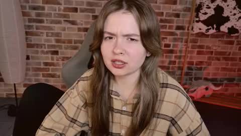 HaleySun online show from 11-08-25, 09:09