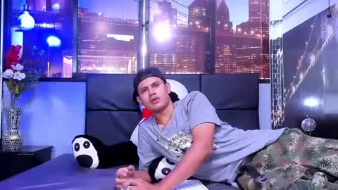 Snapshot of haliz_and_apolo chatting on 12-13-24, 12:28 haliz_and_apolo online show from 12-13-24, 12:28