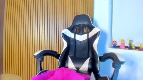 Snapshot of hall_anahiis chatting on 10-30-25, 03:08 Anahis online show from 10-30-25, 03:08