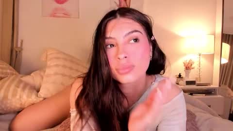 Halsey Maria online show from 11-29-25, 07:22