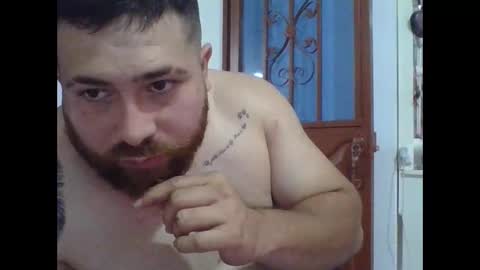 hammerwhithe01 online show from 01-08-26, 03:14