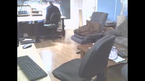 Prefer men 80 online show from 12-01-24, 08:53