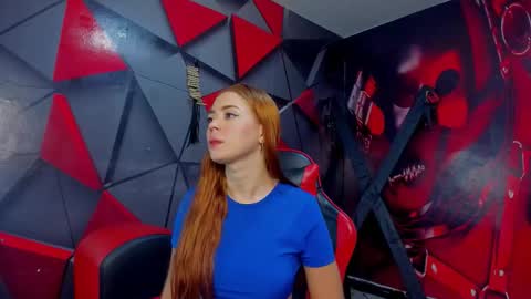 Hana and Zeta online show from 11-25-25, 12:16