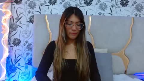 hanaa_tay online show from 09-17-25, 11:34