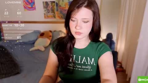 Snapshot of hanahwoods chatting on 01-16-26, 04:27 hanahwoods online show from 01-16-26, 04:27