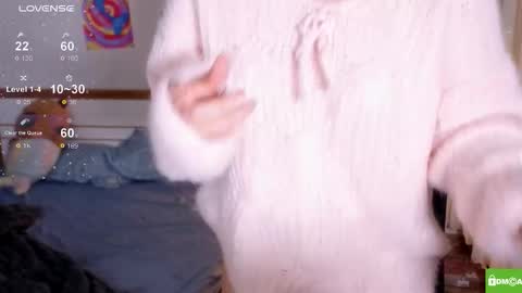 Snapshot of hanahwoods chatting on 01-17-26, 05:34 hanahwoods online show from 01-17-26, 05:34