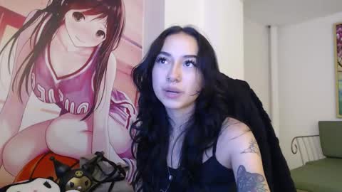 Hanaku  online show from 11-10-25, 01:21