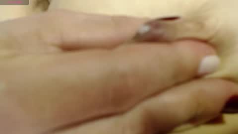 Hana.......Fansly -  content being added daily..  online show from 12-04-24, 08:51