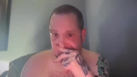 hand_banana_420 online show from 11-07-25, 02:55