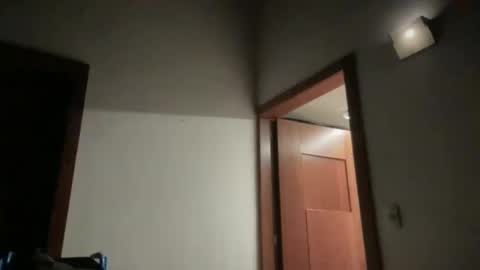 Snapshot of handcyclist25 chatting on 12-11-24, 12:12 Handcyclist25 online show from 12-11-24, 12:12