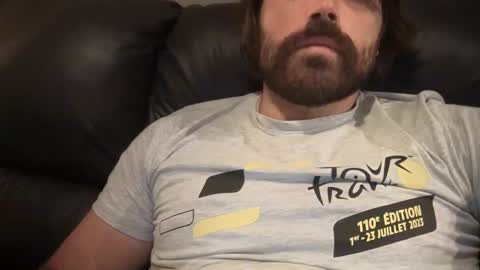 Snapshot of handcyclist25 chatting on 10-05-25, 02:21 Handcyclist25 online show from 10-05-25, 02:21