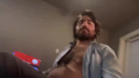 Snapshot of handcyclist25 chatting on 10-21-25, 01:39 Handcyclist25 online show from 10-21-25, 01:39