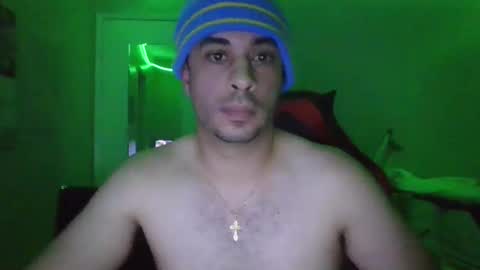 Snapshot of handsome_habibi chatting on 10-20-25, 07:20 handsome_habibi online show from 10-20-25, 07:20